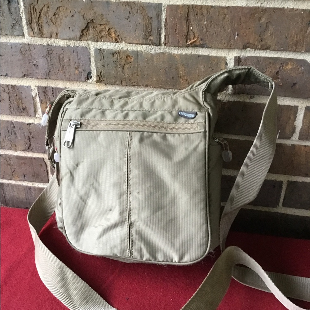 Beige Crossbody Shoulder Bag — Lightweight Everyday Carry